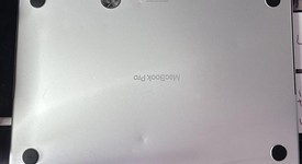 Fair
													MacBook Pro 2023 - 16" - Apple M2 Pro 12-core, Silver, 1 TB, 32 GB, photo 4 of 10