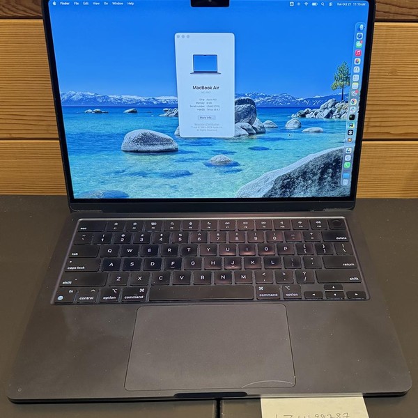 MacBook Air 2022 (M2) - 13 inch - 256 GB, Midnight, 8 GB, Apple M2