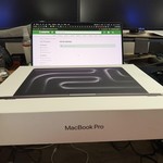 Mint MacBook Pro 2026 - 14 inch (M5) - 2 TB, Space Black, 64 GB, Apple M5 Pro 18-core (20-core GPU), Standard Display