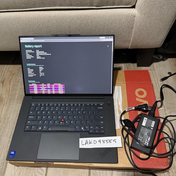 ThinkPad T1g (Gen 8) - 2 TB, 64 GB, Intel Core Ultra 7
