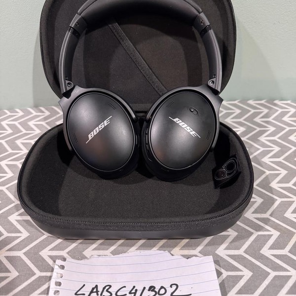 Bose QuietComfort 45 - Black