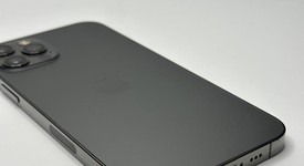 Good
													Apple iPhone 12 Pro - Unlocked, Graphite, 128 GB, A2341, photo 4 of 5