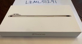 New
													Apple iPhone Air - Unlocked, Light Gold, 512 GB, A3260, photo 2 of 6