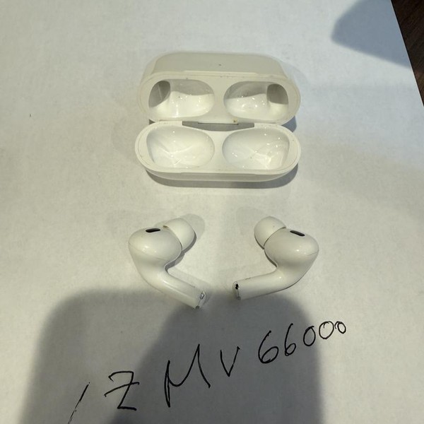 Apple AirPods Pro 2 - Lightning