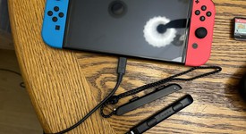 Mint
													Nintendo Switch - OLED - Red & Blue, 64 GB, photo 4 of 18