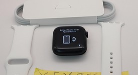 Mint
													Apple Watch Series 9 45mm - Unlocked, Midnight, A2984 - Cellular, Aluminum, photo 4 of 4