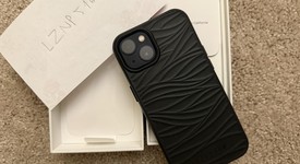 Mint
													Apple iPhone 13 - Unlocked, Midnight, 128 GB, A2482, photo 5 of 13