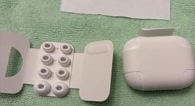 Used
													Apple AirPods Pro 3, photo 3 of 6