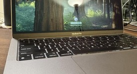 Good
													MacBook Pro 2020 - 13" - Apple M1, Silver, 256 GB, 8 GB, photo 1 of 8