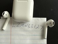 Apple AirPods 2nd Gen