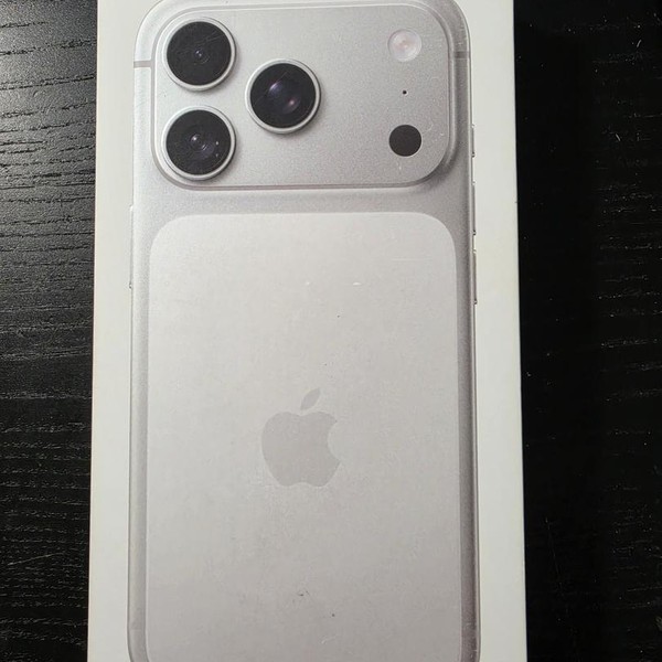 Apple iPhone 17 Pro - Unlocked, 256 GB, Silver, A3256