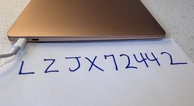 Good
													MacBook Air 2020 - 13" - I7, Gold, 256 GB, 8 GB, photo 2 of 11