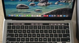 Good
													MacBook Pro 2020 - 13" - Apple M1, Gray, 256 GB, 8 GB, photo 1 of 9