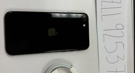 Mint
													Apple iPhone SE 3rd Gen 2022 - Unlocked, Midnight, 64 GB, A2595, photo 1 of 8