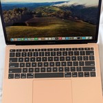 Good MacBook Air 2019 - 13 inch - 256 GB, Gold, 8 GB, Intel Core i5