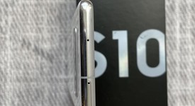 Mint
													Samsung Galaxy S10 - Unlocked, White, 128 GB, 8 GB, SM-G973U1, photo 4 of 16