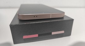 Mint
													Samsung Galaxy S25 - Unlocked Non-US, Pinkgold, 512 GB, SM-S931N, photo 3 of 9