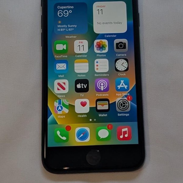 Apple iPhone SE 2nd Gen 2020 - Unlocked, 64 GB, Black, A2275