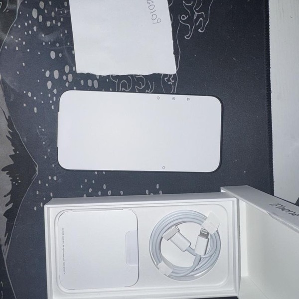 Apple iPhone 13 - Straight Talk, 128 GB, Midnight, A2482