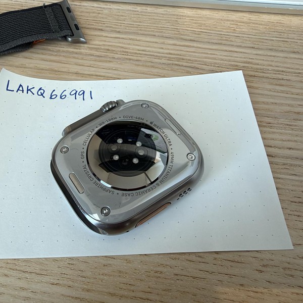 Apple Watch Ultra 3 49mm - Unlocked, Natural, A3281