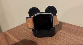 Good
													Apple Watch SE 1st Gen 44mm - Silver, A2352 - GPS, Aluminum, photo 1 of 10