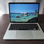Good MacBook Pro 2020 - 13 inch - 512 GB, Silver, 16 GB, Intel Core i7
