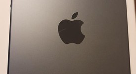 Mint
													Apple iPhone 15 Pro Max - Boost, Black, 256 GB, A2849, photo 2 of 14