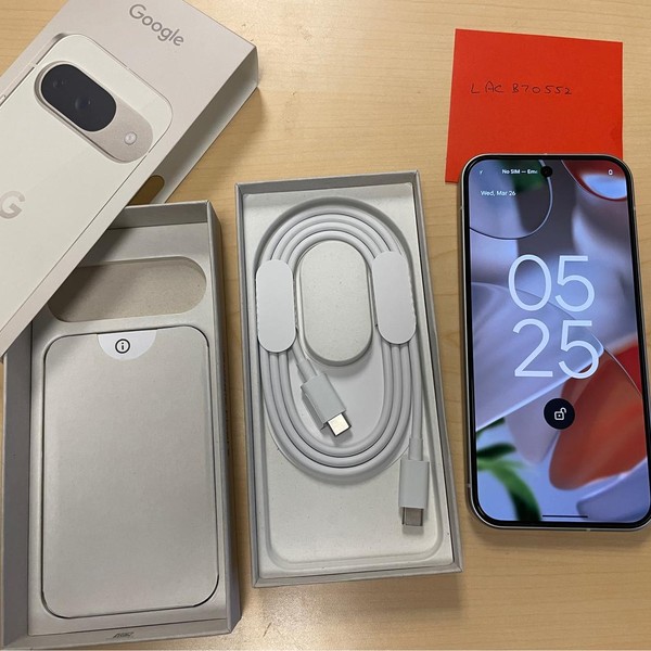 Google Pixel 9 - Unlocked, 128 GB, Porcelain, 12 GB, G2YBB