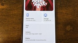 Mint
													Motorola Razr (2025) - Boost, Blue, 256 GB, 8 GB, photo 2 of 13