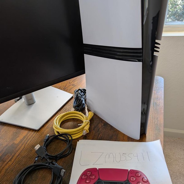 PlayStation 5 Pro (2024) - White, 2 TB