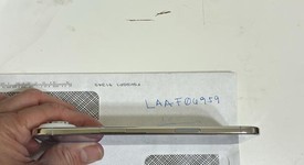 Mint
													Apple iPhone Air - Unlocked, Cloud White, 256 GB, A3260, photo 5 of 6