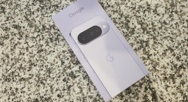 New
													Google Pixel 10 - Unlocked, Frost, 128 GB, GLBW0, photo 3 of 3