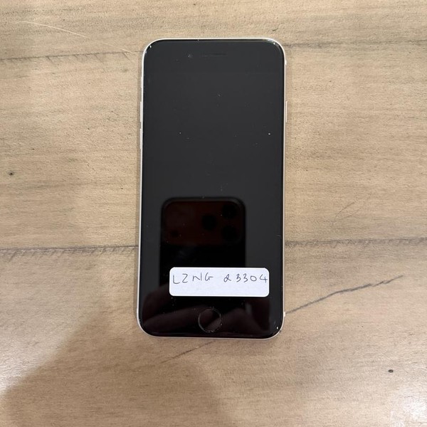 Apple iPhone SE 3rd Gen 2022 - Unlocked, 64 GB, Starlight, A2595