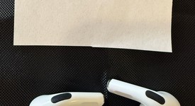 Used
													Apple AirPods Pro 2 - Lightning, photo 4 of 8