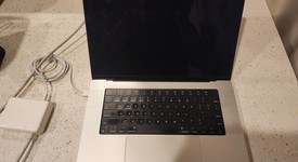 Good
													MacBook Pro 2021 - 16" - Apple M1 Pro 10-core, Silver, 512 GB, 32 GB, photo 1 of 6