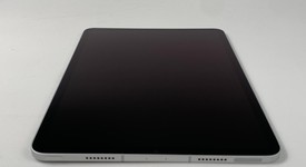 Good
													Apple iPad Pro 11" 3rd Gen 2021 - Unlocked, Silver, 128 GB, photo 5 of 7