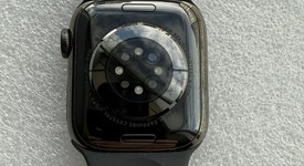 Good
													Apple Watch Series 9 41mm - Unlocked, Graphite, A2982 - Cellular, Stainless, photo 3 of 12