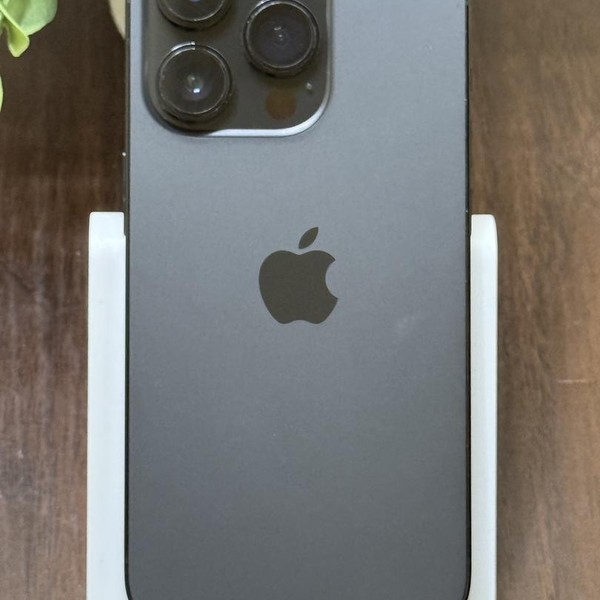 Apple iPhone 14 Pro - Unlocked, 256 GB, Black, A2650