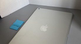 Good
													Apple iPad 8th Gen - Wi-Fi, Silver, 128 GB, A2270, photo 4 of 5