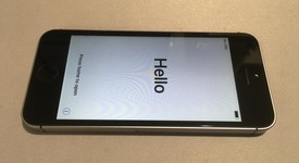 Fair
													Apple iPhone SE 1st Gen 2016 - AT&T, Grey, 16 GB, A1662, photo 2 of 11