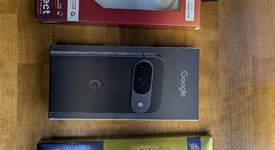 New
													Google Pixel 9 - Unlocked, Obsidian, 128 GB, 12 GB, G2YBB, photo 3 of 5