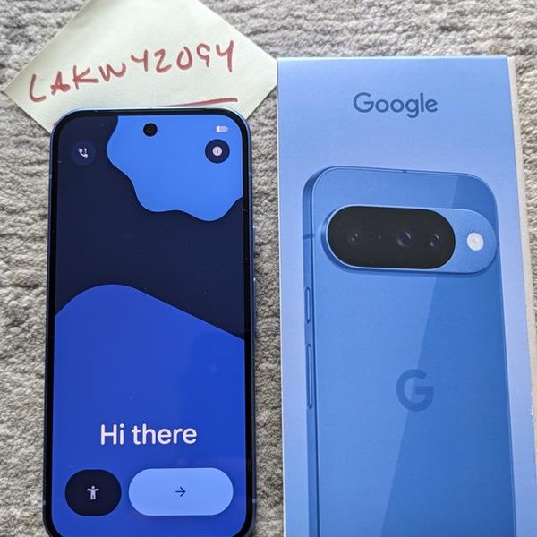 Google Pixel 10 - Unlocked, 128 GB, Indigo, GLBW0