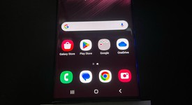 Good
													Samsung Galaxy S22 Ultra - Unlocked, Burgundy, 256 GB, 12 GB, SM-S908U1, photo 1 of 10