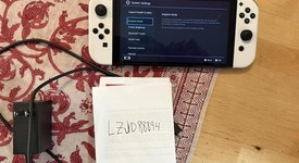 Mint
													Nintendo Switch - OLED - White, 64 GB, photo 3 of 11