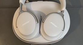Used
													Bose QuietComfort Ultra Headphones - White, photo 3 of 12