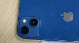 Fair
													Apple iPhone 13 - Unlocked, Blue, 128 GB, A2482, photo 4 of 5