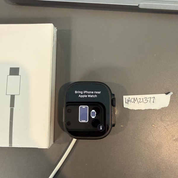 Apple Watch Ultra 3 49mm - Unlocked, Black, A3281