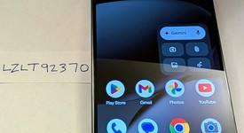 Mint
													Google Pixel 10 Pro - Unlocked, Obsidian, 128 GB, G4QUR, photo 4 of 8