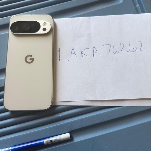 Google Pixel 10 Pro - T-Mobile, 128 GB, Porcelain, G4QUR