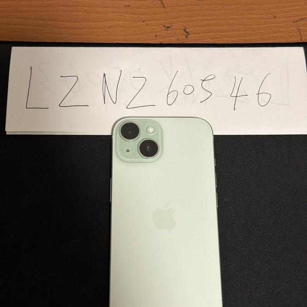 Apple iPhone 15 - Unlocked, 128 GB, Green, A2846